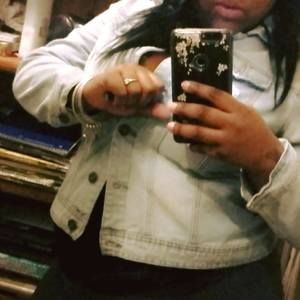 Meet your Posher, Kyra leo